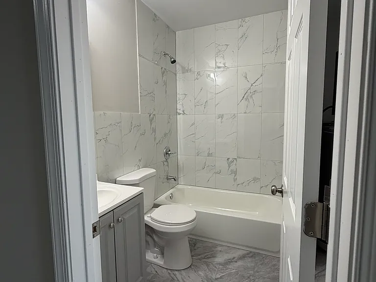 537 W Olney Ave #2 — Photo 5