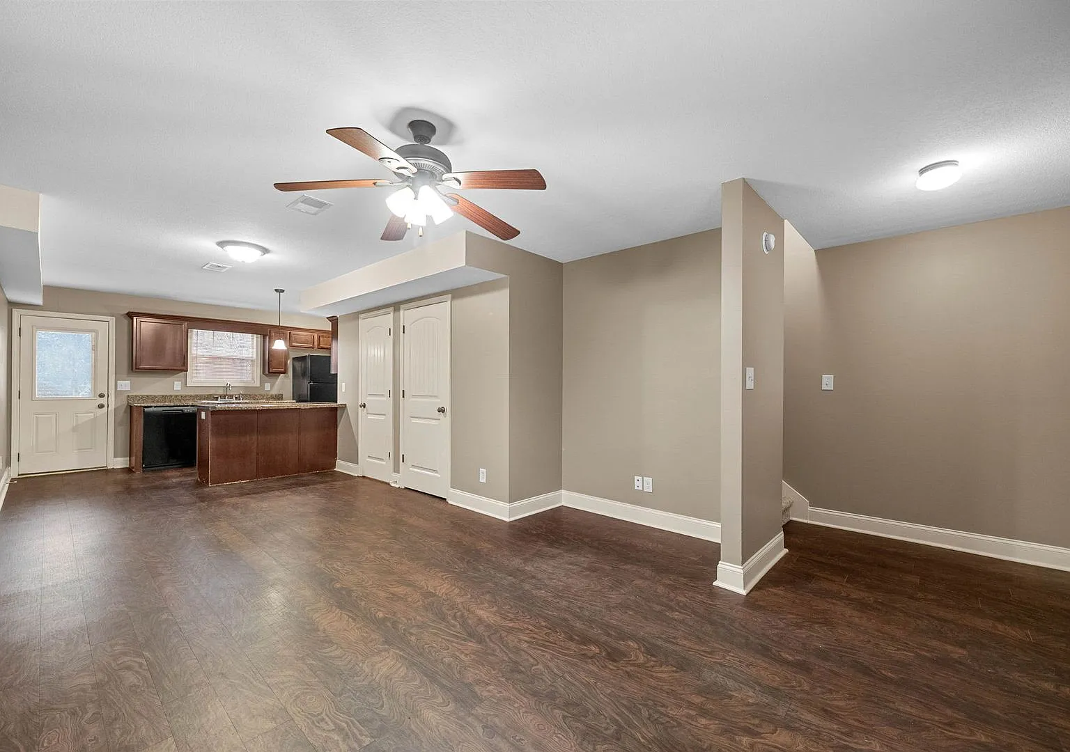 Pet Friendly Two Bedroom! — Photo 3
