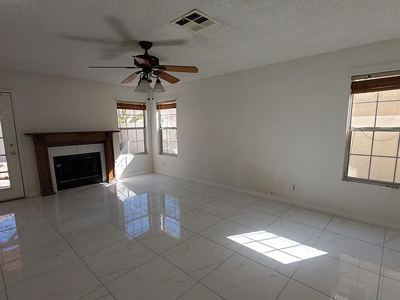 2nd image of 7624 Sea Cliff Way
