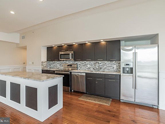 4th image of 603 N American St #601