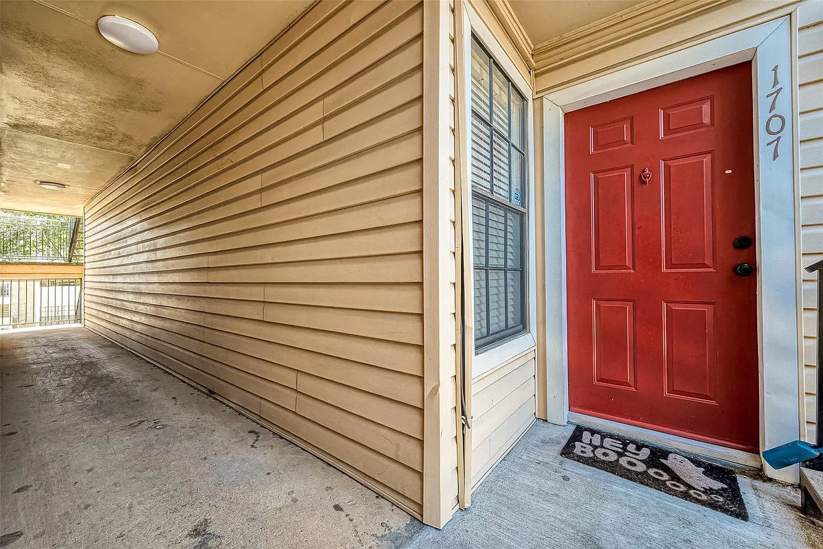 Building Photo - 2750 Holly Hall St #1707