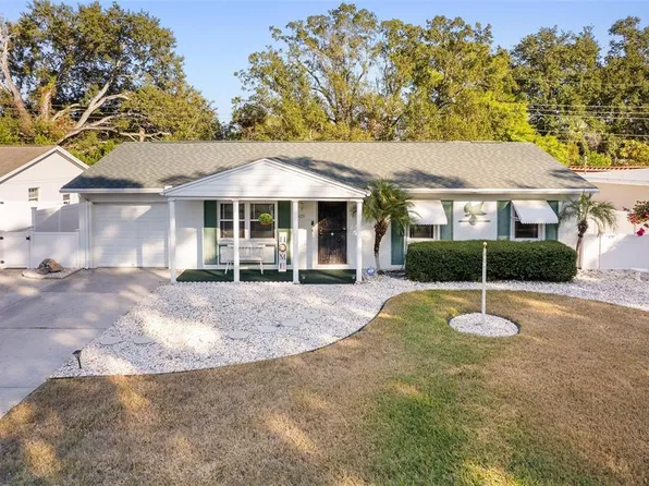 6423 Murray Hill Dr, Tampa, FL 33615