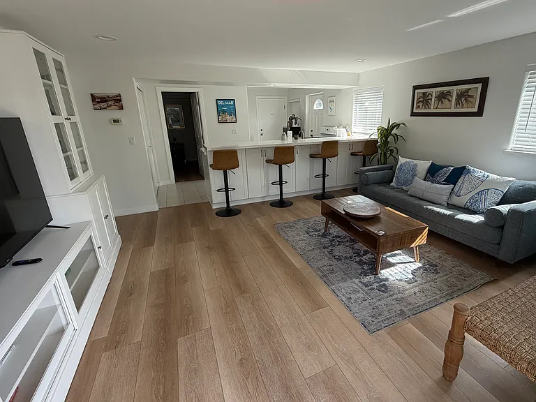 Maiden Ln — Photo 15
