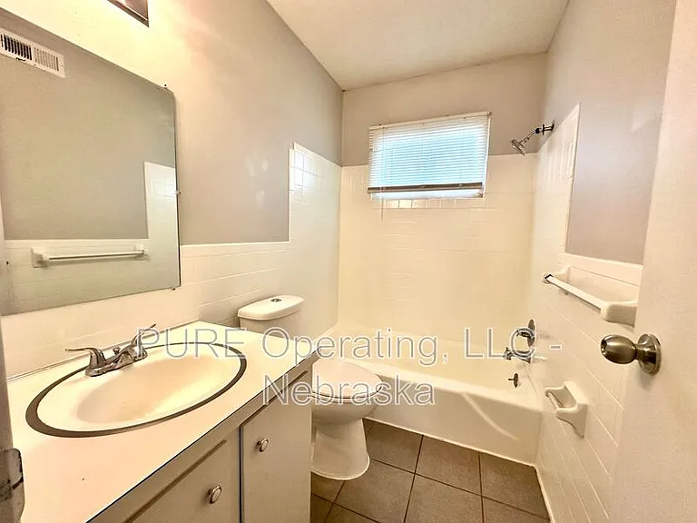 4420 S 25th St #6 — Photo 9