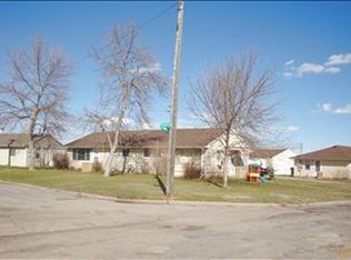 202 E Signal Dr, Rapid City, SD 57701
