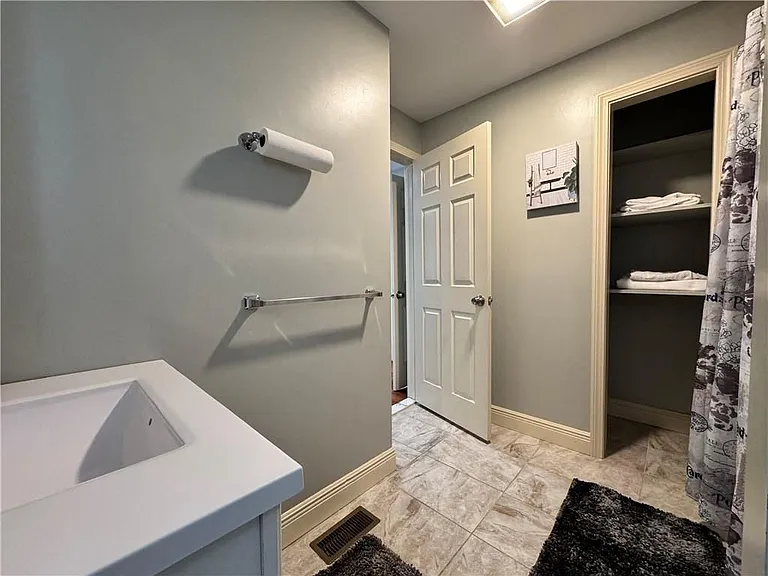 171 N Bend St #1 — Photo 15