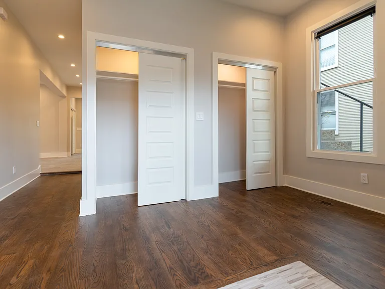1544 Court Ave #2 — Photo 8