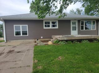 3453 Midway Rd, Toddville, IA 52341