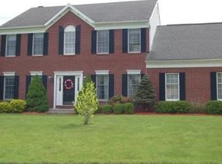 53 Dover Cir, Franklin, MA 02038