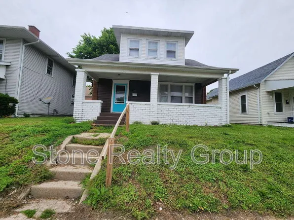 339 Nebeker St, Clinton, IN 47842
