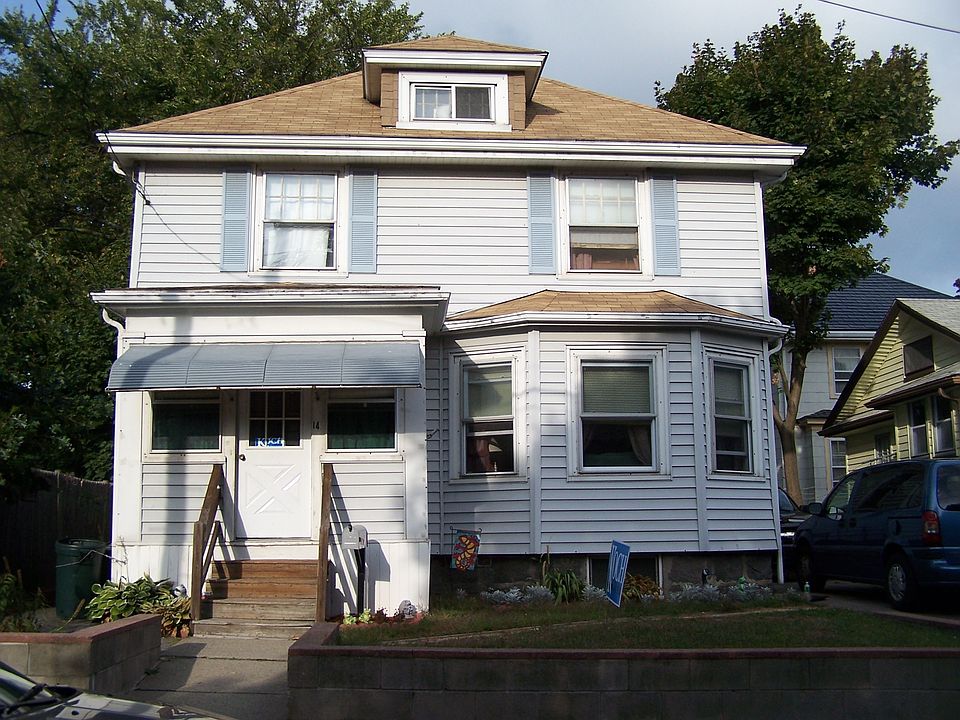 2-story Colonial