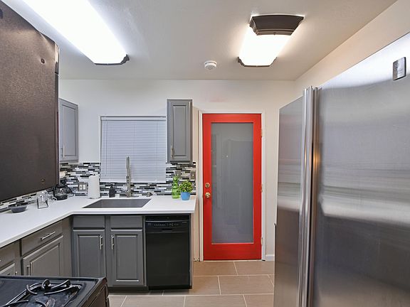 5th image of 1339 N Indian Canyon Dr #1