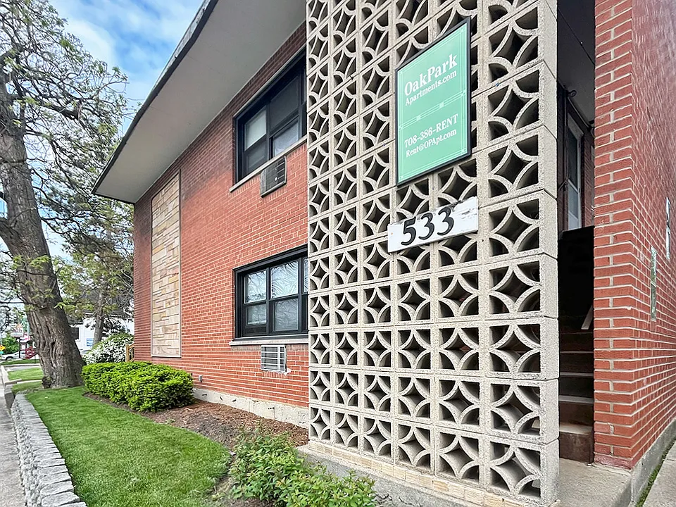 527-533 Des Plaines Ave. and 7624-7626 Wilcox