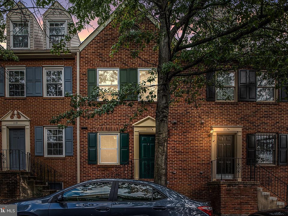 1st image of 1117 N Vernon St #B
