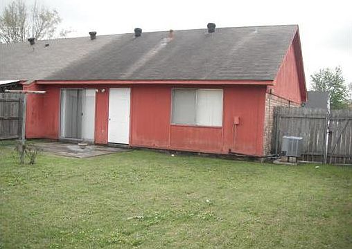 2nd image of 1911 Breckenridge Dr