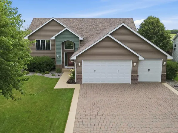 711 Williams Dr, Hastings, MN 55033