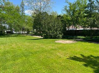 2165 Radcliff Ave SE, Grand Rapids, MI 49546