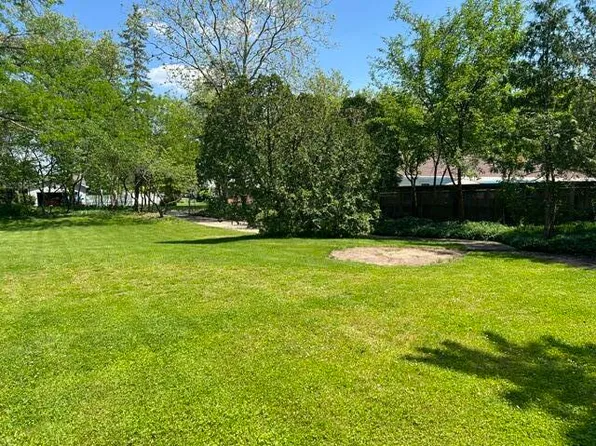 2165 Radcliff Ave SE, Grand Rapids, MI 49546