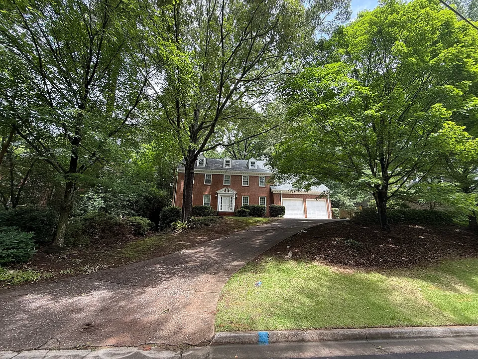 1863 Withmere Way