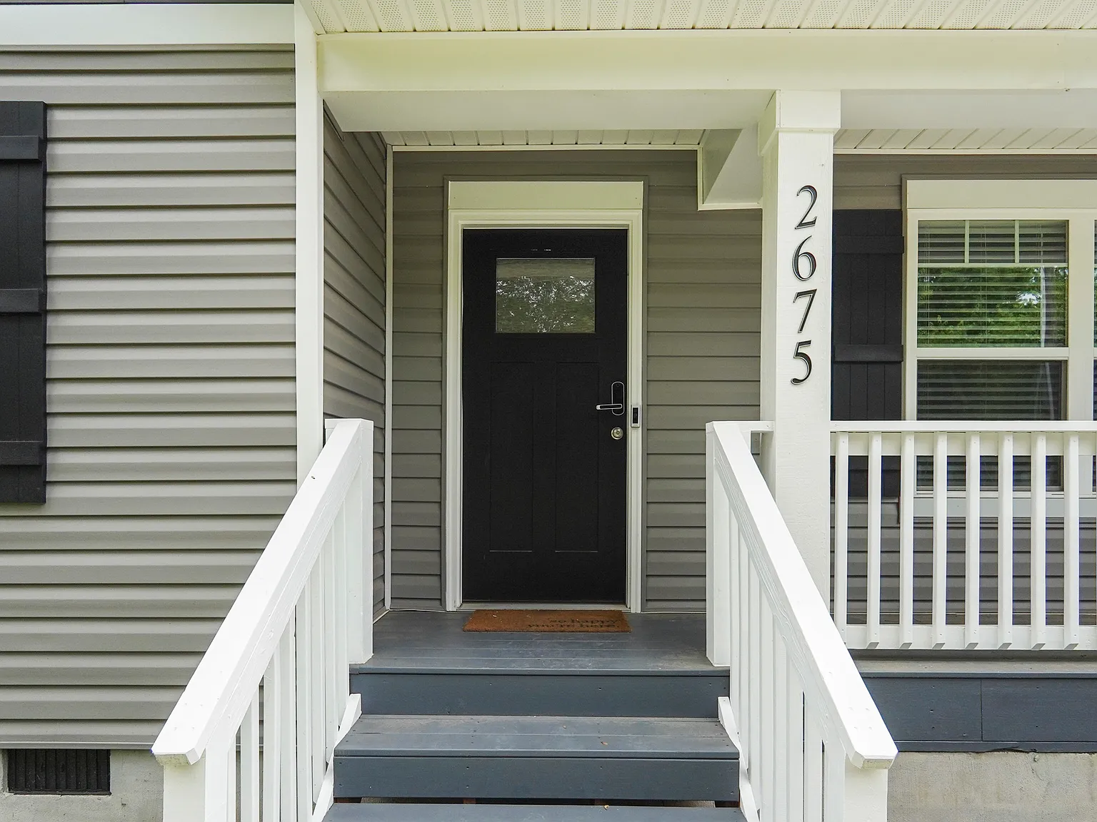3 bed, 1324 sqft, $3,200 — Photo 2