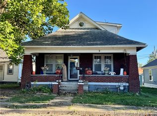 220 Clay St, New Albany, IN 47150