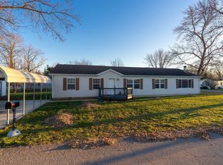 126 W Howard St, Delphi, IN 46923
