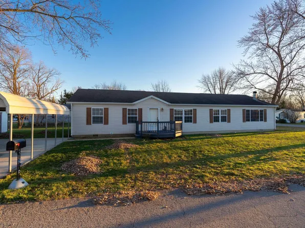 126 W Howard St, Delphi, IN 46923