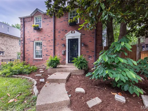 1076 N Jackson Ave, Saint Louis, MO 63130