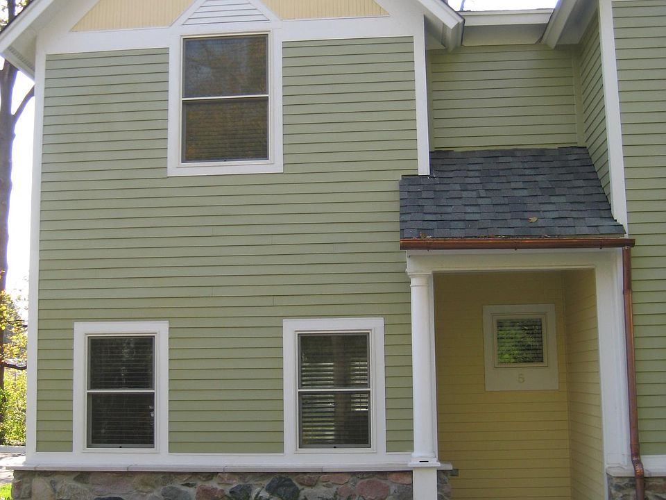 1st image of 263 S Union St