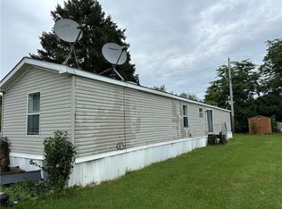 23 Peach St, Arkport, NY 14807