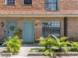 1300 Arlington Ln NE APT 104, Palm Bay, FL 32905