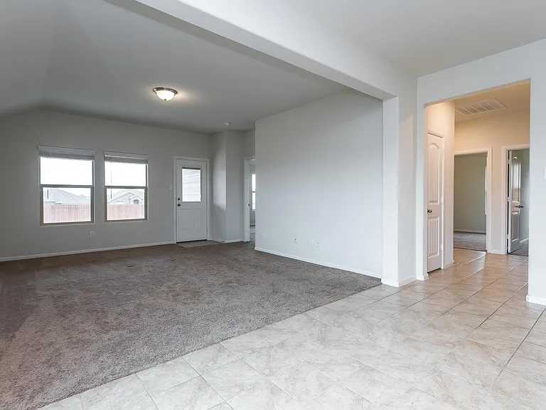 6901 Freeboard Way — Photo 12