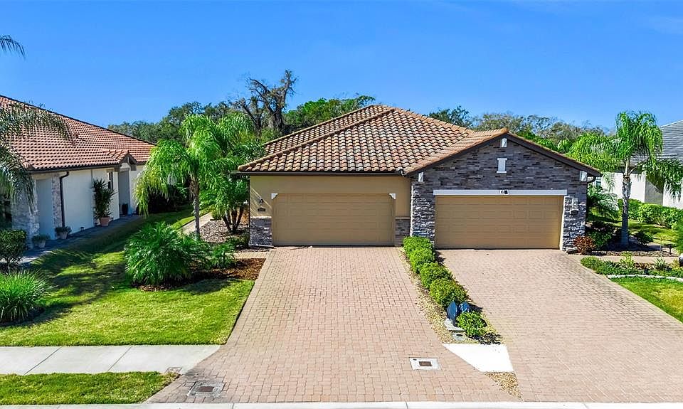 1st image of 2712 STARWOOD COURT