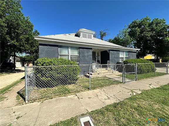 2nd image of 611 S 25th St