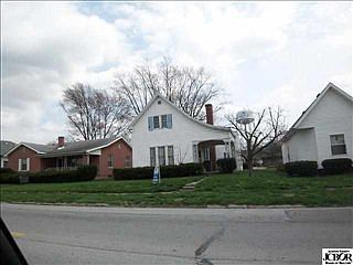 1st image of 814 N Ewing St