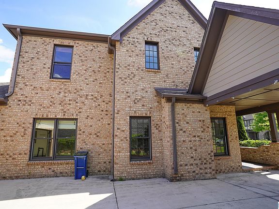 5th image of 715 Provence Dr