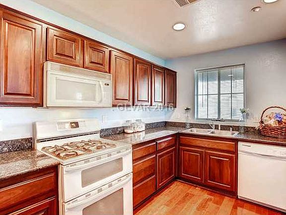 4th image of 4766 Saville Garden Ct