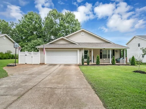 1818 Marchbanks Ave, Anderson, SC 29621