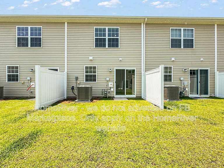 314 Livesey Ln — Photo 16