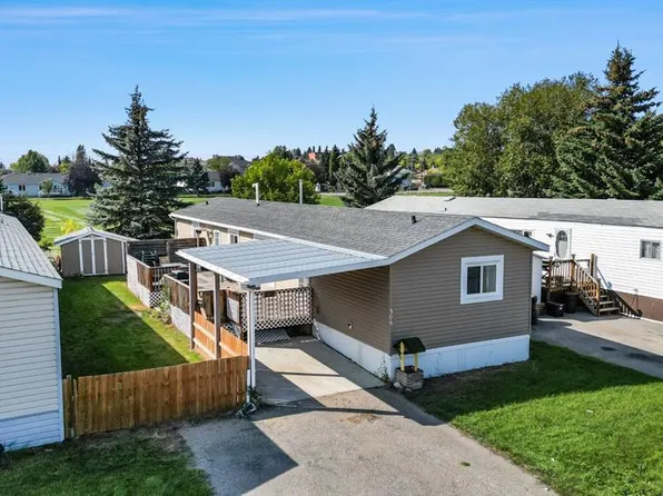 305 Stanley Ave, Okotoks, AB T1S 1M5