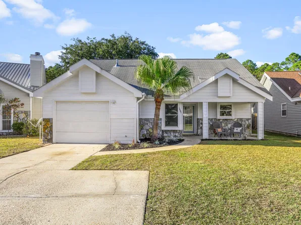 1887 Heartland Dr, Fort Walton Beach, FL 32547