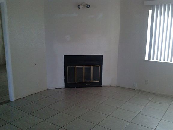3rd image of 16160 Tawneyridge