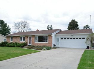 5722 E Brenda Ln, Kalamazoo, MI 49004