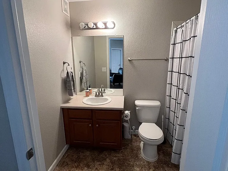 1044 Rockhurst Dr #406 — Photo 23