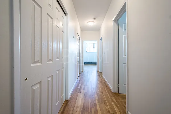 Rented by Brick&Mortar | media 32