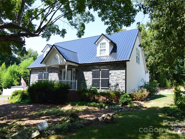 618 Camp Rotary Rd, Gastonia, NC 28052