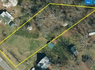 332 Cape Hickory Rd, Hickory, NC 28601