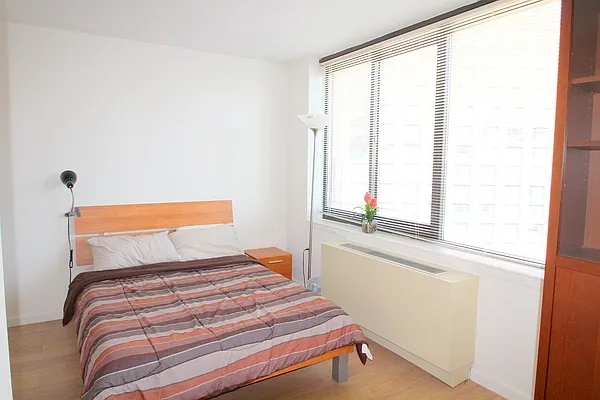 Rented by Nest Seekers International | media 19