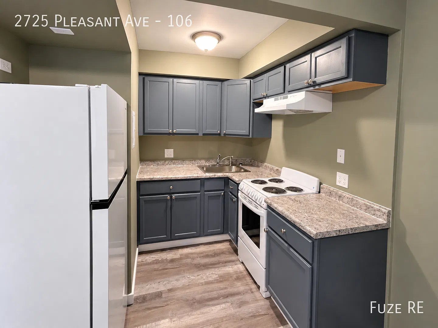 Studio Apartment in South Minneapolis - Available Now! — Photo 3