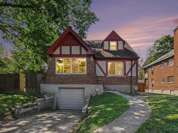 6619 Ravenal Ct, Cincinnati, OH 45213